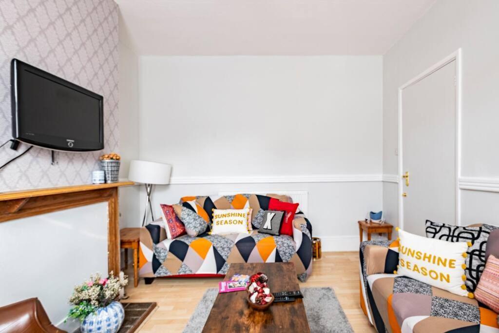 Villa Travellers' Choice In Harwich-Essex Exterior foto