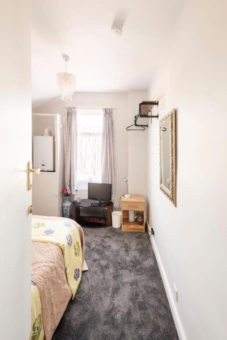 Villa Travellers' Choice In Harwich-Essex Exterior foto